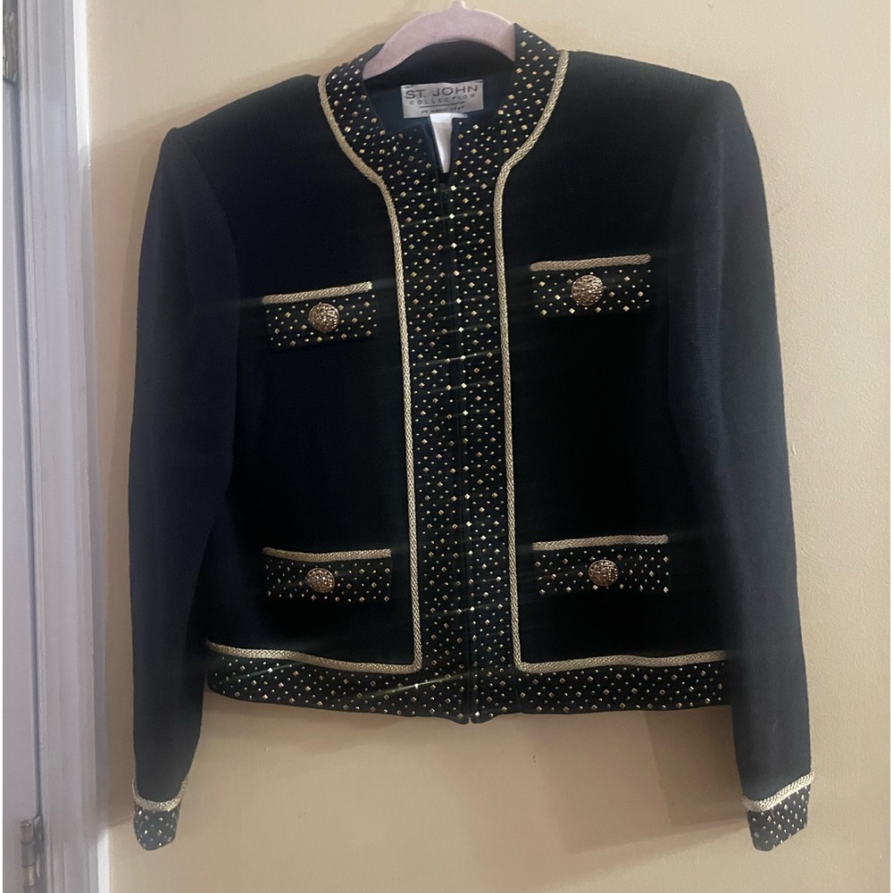 St. John’s by Marie Gray, cropped black zipper jacket with gold detail